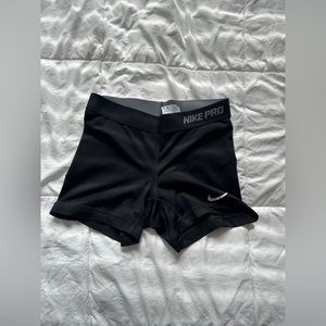 Nike pro shorts (XS)